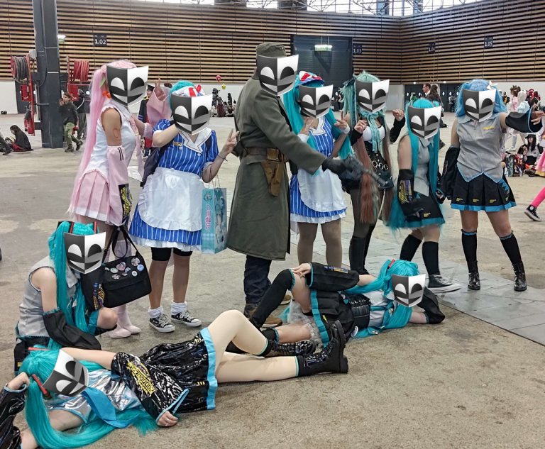 Les Mikus